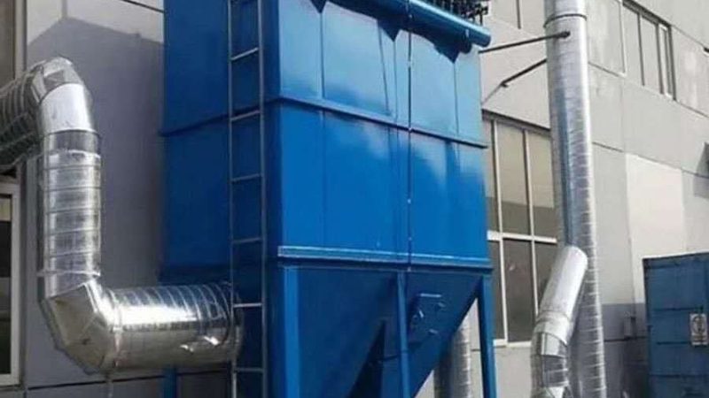 电厂用布袋除尘器与电除尘器：性能对比与选型要点